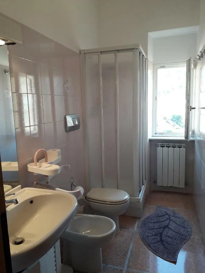 Riva Beach House Sestri Levante 0*,  Italia